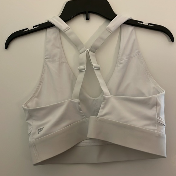 2 Fabletics sports bras - Picture 7 of 13